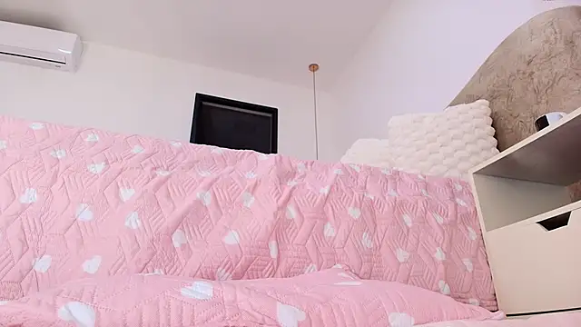 Snapshot of sarakaisy chatting on November 6, 2025, 11:58 am sarakaisy online show from November 6, 2025, 11:58 am