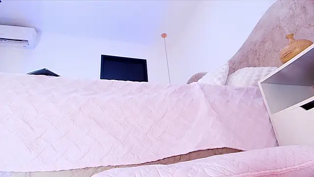 Snapshot of sarakaisy chatting on November 10, 2025, 11:59 am sarakaisy online show from November 10, 2025, 11:59 am