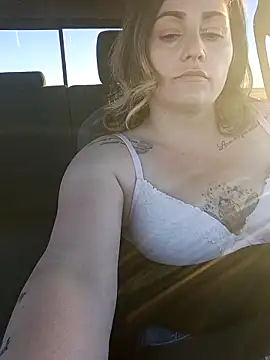 babygirl0777 online show from March 22, 2026, 12:58 am