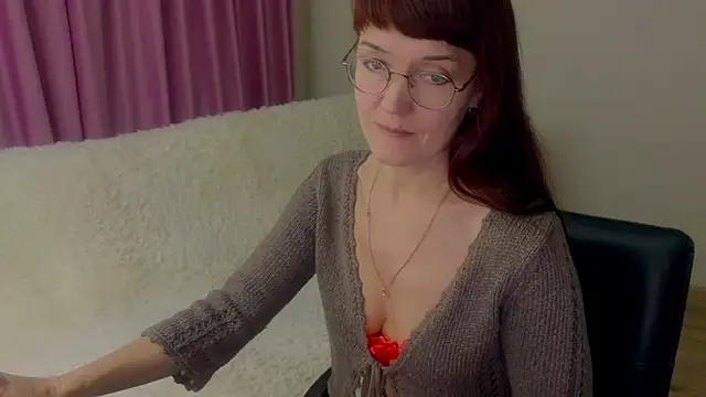 Snapshot of Fritha chatting on May 1, 2026, 7:30 pm Fritha online show from May 1, 2026, 7:30 pm