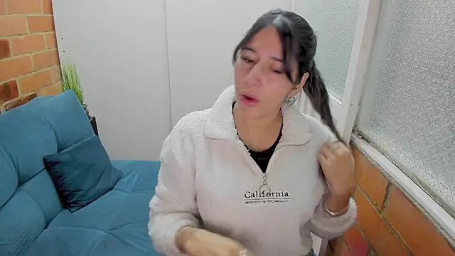 Penelope47 online show from November 12, 2025, 7:07 pm