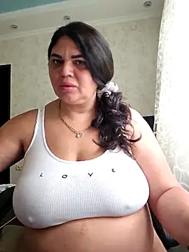 littleRikka online show from October 2, 2025, 9:34 am