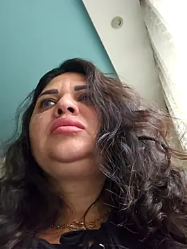 littleRikka online show from November 19, 2025, 10:37 am