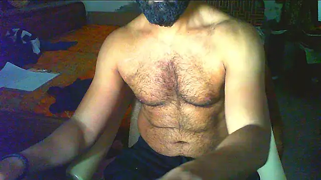 Snapshot of Vbestshow chatting on July 17, 2026, 12:35 pm Vbestshow online show from July 17, 2026, 12:35 pm