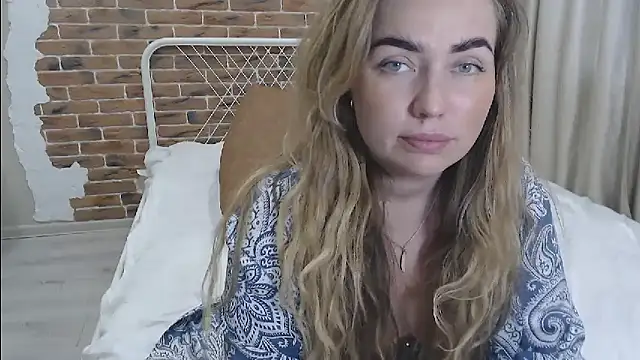 xxkristinaxx online show from February 12, 2025, 10:35 am