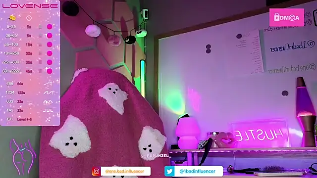  Rapunzel  online show from October 10, 2025, 5:58 pm