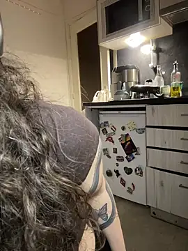 ladyturtle online show from March 28, 2026, 12:22 am