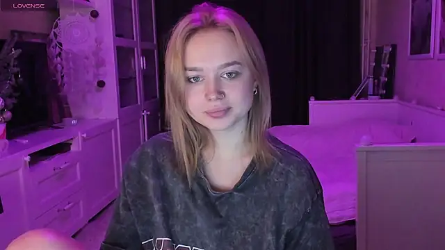 Snapshot of MaryDreaminess chatting on January 19, 2025, 5:39 pm MaryDreaminess online show from January 19, 2025, 5:39 pm