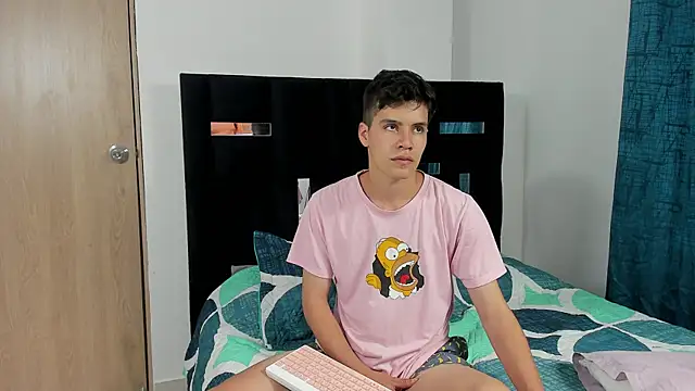 Dimitrixxx   online show from September 24, 2025, 11:54 pm