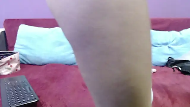 Snapshot of christine33 chatting on March 14, 2025, 3:47 pm christine33 online show from March 14, 2025, 3:47 pm