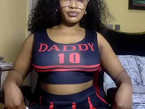 Snapshot of BOOTYBANGER24xx chatting on June 2, 2026, 8:14 am BOOTYBANGER24xx online show from June 2, 2026, 8:14 am
