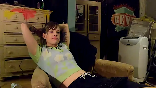 TheDaisyChaos online show from March 4, 2025, 1:55 am