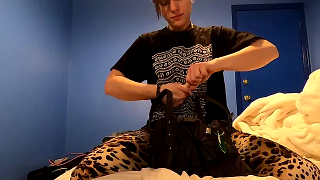 TheDaisyChaos online show from March 9, 2025, 3:11 am