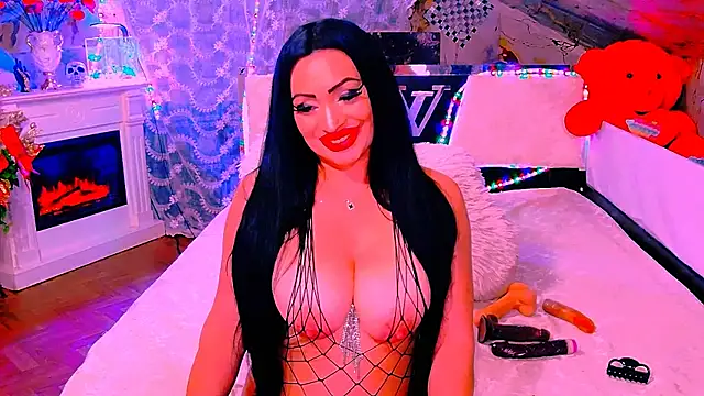 Snapshot of AmyraSunris chatting on July 20, 2026, 9:28 pm AmyraSunris online show from July 20, 2026, 9:28 pm