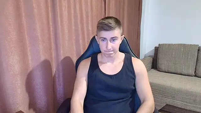 Todhorny9873 online show from March 7, 2025, 10:13 am