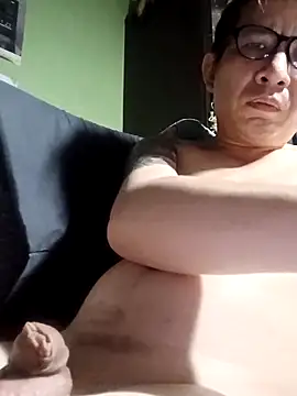 Snapshot of Ron_tiger chatting on March 26, 2026, 7:34 pm Ron tiger online show from March 26, 2026, 7:34 pm