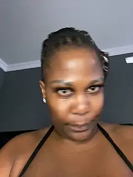 Sexycandyxxx online show from April 17, 2026, 11:02 am