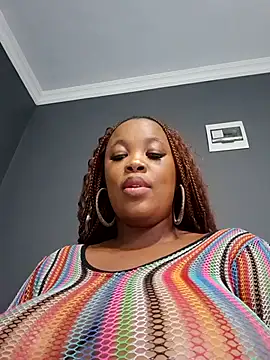 SWEETDOLLY29XX online show from February 26, 2025, 4:41 am