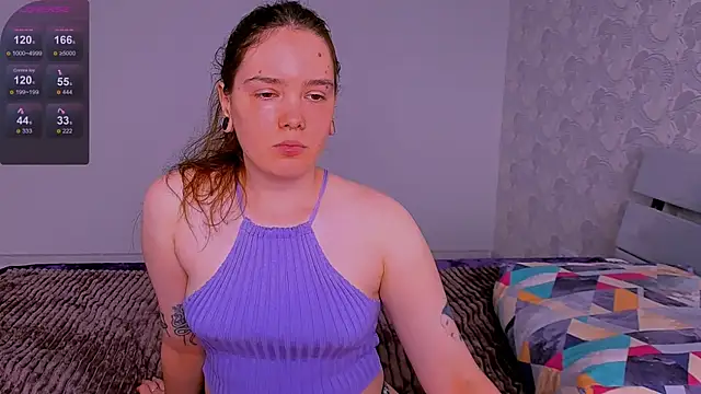 Janie JJ Curvie online show from June 28, 2026, 4:52 am