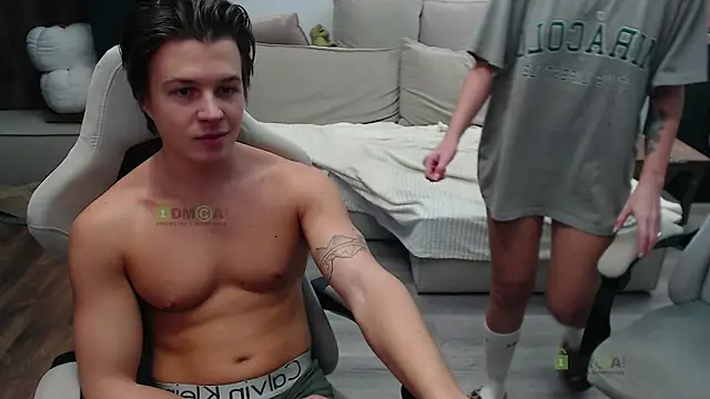 Sunny-Girl1 online show from November 20, 2025, 8:04 am