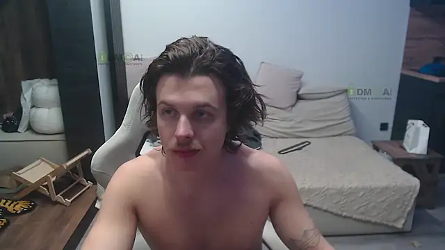 Sunny-Girl1 online show from April 12, 2026, 6:11 pm