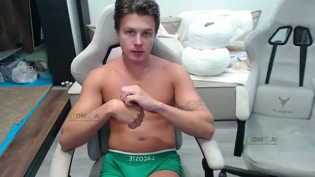 Sunny-Girl1 online show from October 3, 2025, 5:14 pm