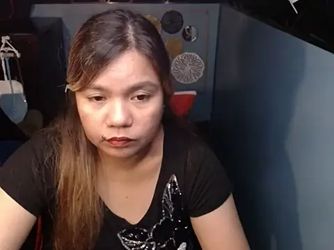 ambersmile online show from October 9, 2025, 10:38 am