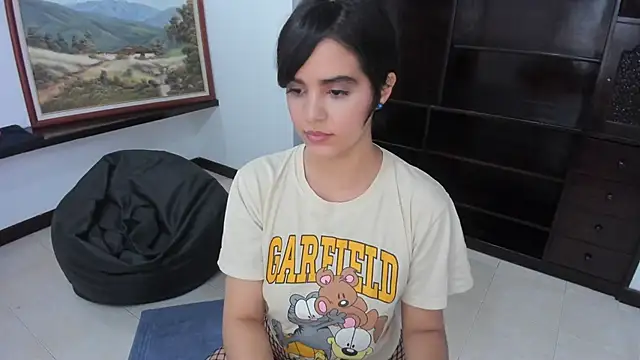 mia collins x online show from February 10, 2025, 7:38 pm