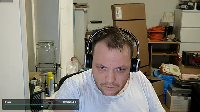 Snapshot of sexyhotboy87 chatting on December 23, 2024, 4:33 am sexyhotboy87 online show from December 23, 2024, 4:33 am