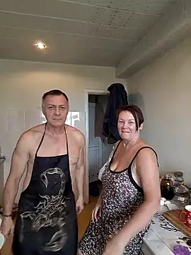 Snapshot of _lady_red_ chatting on September 18, 2025, 6:05 am lady red online show from September 18, 2025, 6:05 am