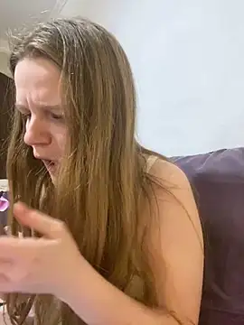 Snapshot of -MimmiLissa- chatting on December 15, 2024, 9:31 pm -MimmiLissa- online show from December 15, 2024, 9:31 pm