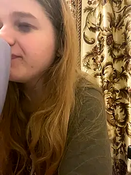 Snapshot of -MimmiLissa- chatting on October 24, 2025, 7:35 pm -MimmiLissa- online show from October 24, 2025, 7:35 pm