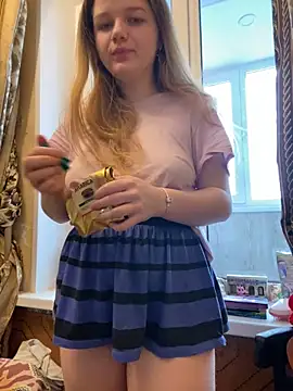 -MimmiLissa- online show from February 13, 2026, 11:32 am