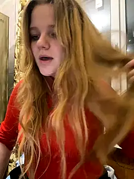 Snapshot of -MimmiLissa- chatting on September 23, 2025, 4:25 pm -MimmiLissa- online show from September 23, 2025, 4:25 pm