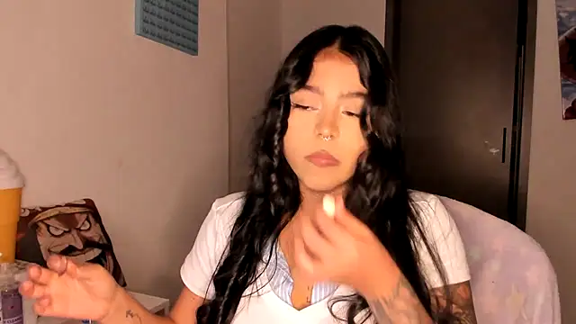 Naiara sex online show from March 6, 2025, 4:52 am