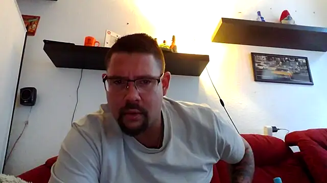 Snapshot of sexykevin17cm chatting on September 16, 2025, 5:03 pm sexykevin17cm online show from September 16, 2025, 5:03 pm