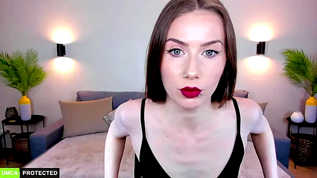 Snapshot of TheWoman__ chatting on June 5, 2026, 10:54 am TheWoman online show from June 5, 2026, 10:54 am