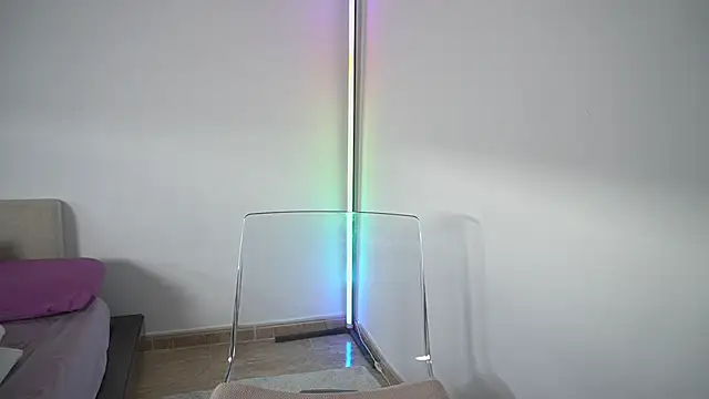 new dee online show from October 6, 2025, 4:02 am