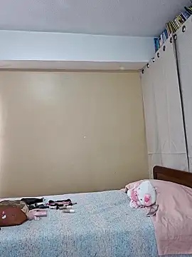 Shantal Lovee online show from April 27, 2026, 3:21 pm