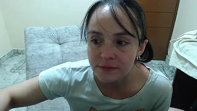Snapshot of antara_hotgirl chatting on June 1, 2026, 10:31 pm antara hotgirl online show from June 1, 2026, 10:31 pm