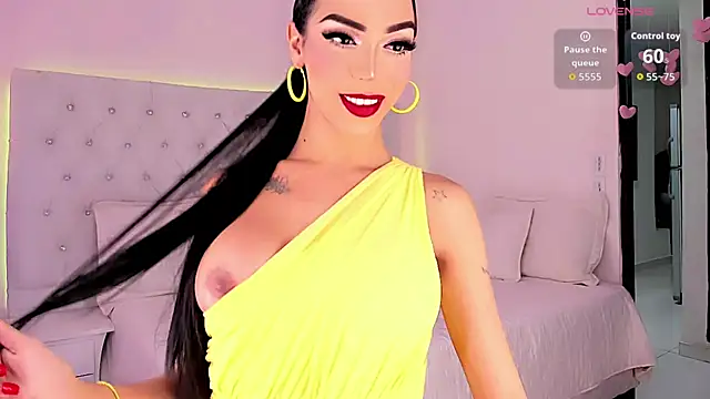 Michell simons online show from October 26, 2025, 9:53 am