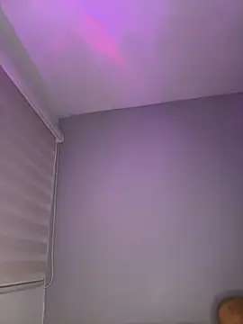 Sammy pink online show from December 6, 2024, 3:35 am