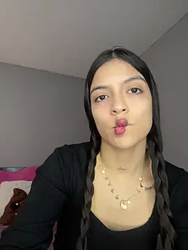 Sammy pink online show from February 20, 2025, 2:13 pm