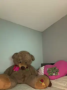 Sammy pink online show from December 18, 2024, 12:21 am