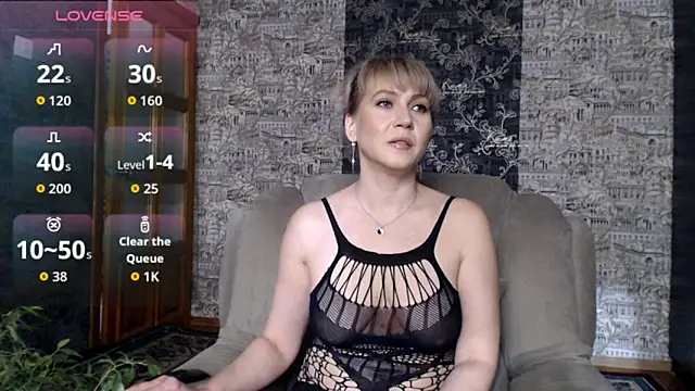 mandy foxxx online show from September 21, 2025, 11:04 am