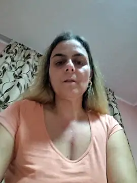 IsabelleCraft online show from March 4, 2025, 7:11 pm