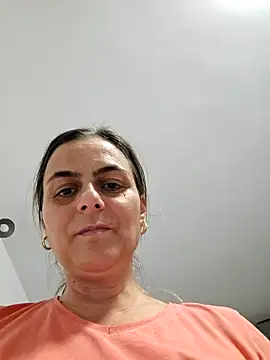 IsabelleCraft online show from March 17, 2025, 4:22 pm