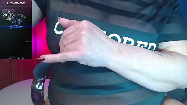 Snapshot of Ellen_Ripley chatting on January 27, 2025, 2:13 pm Ellen Ripley online show from January 27, 2025, 2:13 pm