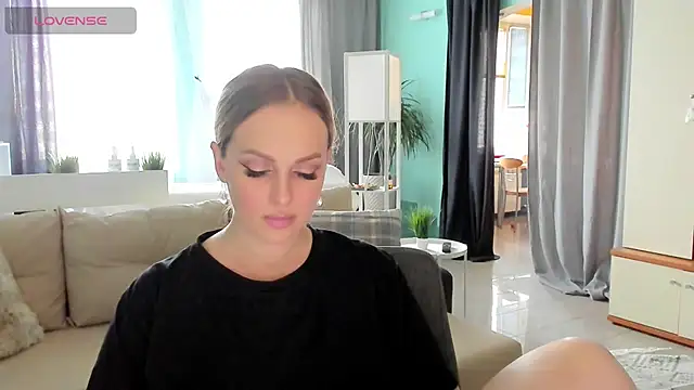 Libby Nora online show from March 20, 2025, 9:04 am