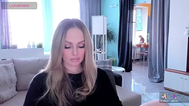 Libby Nora online show from March 15, 2025, 10:57 am